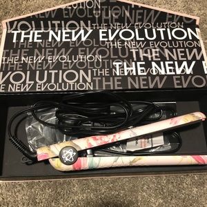 Evalectric ceramic hair straightener